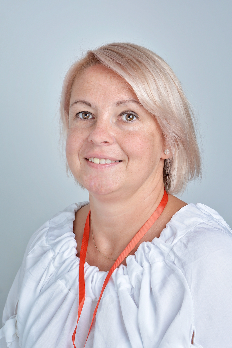 Anna Król – Karlowicz : Asystent